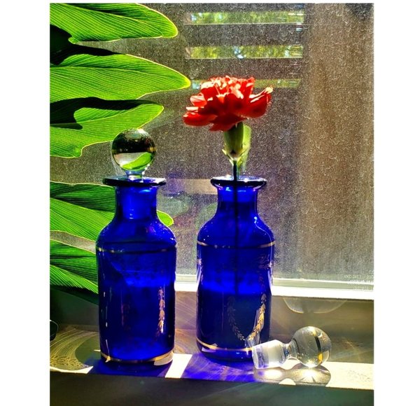 Two Antique Bristol Blue Cruets/Condiment Bottles, English, Late Georgian Period - Picture 3 of 10